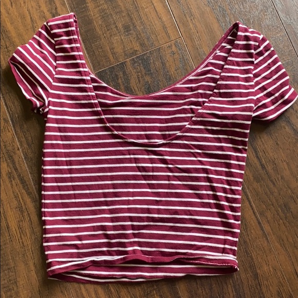 American Eagle Striped crop top - Picture 2 of 3